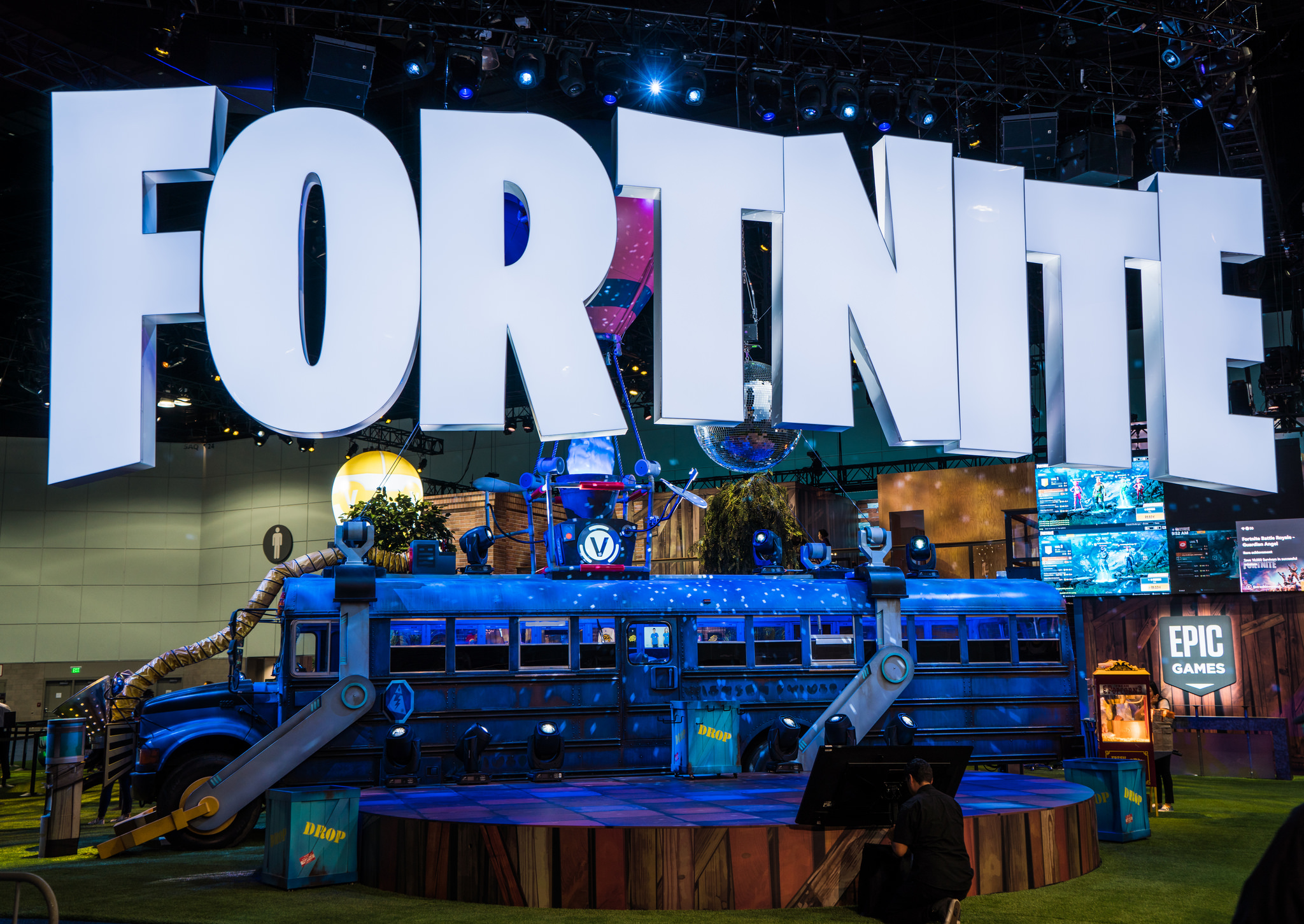 fortnite hits 100m revenue in its first 90 days on ios - fortnite on m